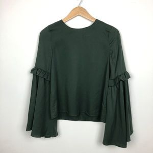 JOA Tie Bell Sleeve Poplin Top in Green Size XS